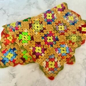 Retro Vintage Crochet Granny Square Placemat 21 inches X 13.5 inches